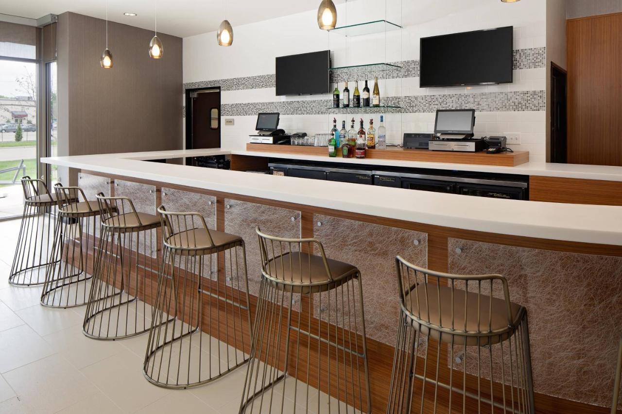 Springhill Suites By Marriott גרין ביי מראה חיצוני תמונה
